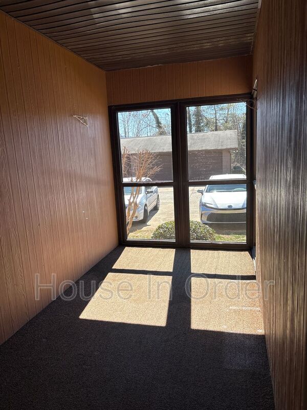 Foto del edificio - 1230 State St