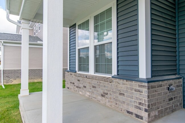 Foto del edificio - 717 Risdon Trail S