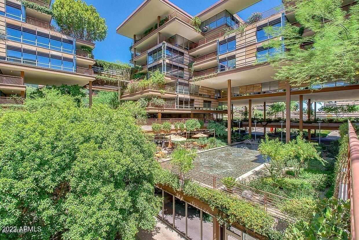 Modern Elegance and Style Colony Camelview 2 Bed Condo at the Optima! - Modern Elegance and Style Colony Camelview 2 Bed Condo at the Optima!