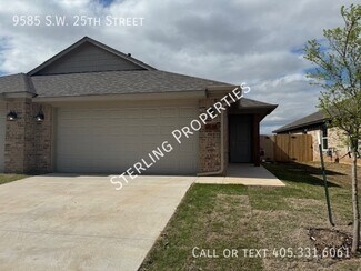 Building Photo - 9585 SW 25th St