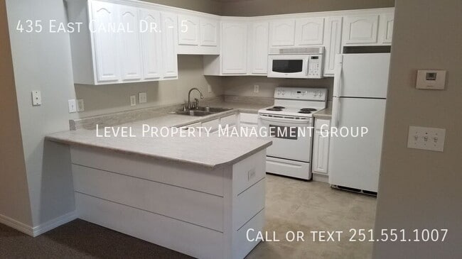 Foto del edificio - 435 E Canal Dr