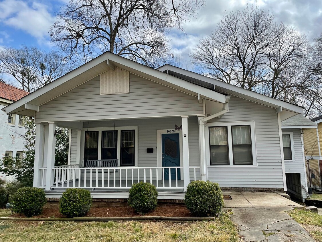 Cozy 2 bed 2 bath house in Belhaven - Cozy 2 bed 2 bath house in Belhaven