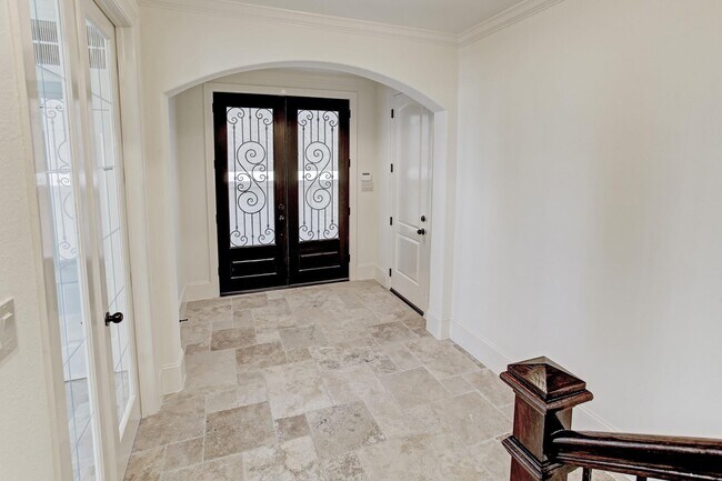 Foto del edificio - 1820 W 25th St