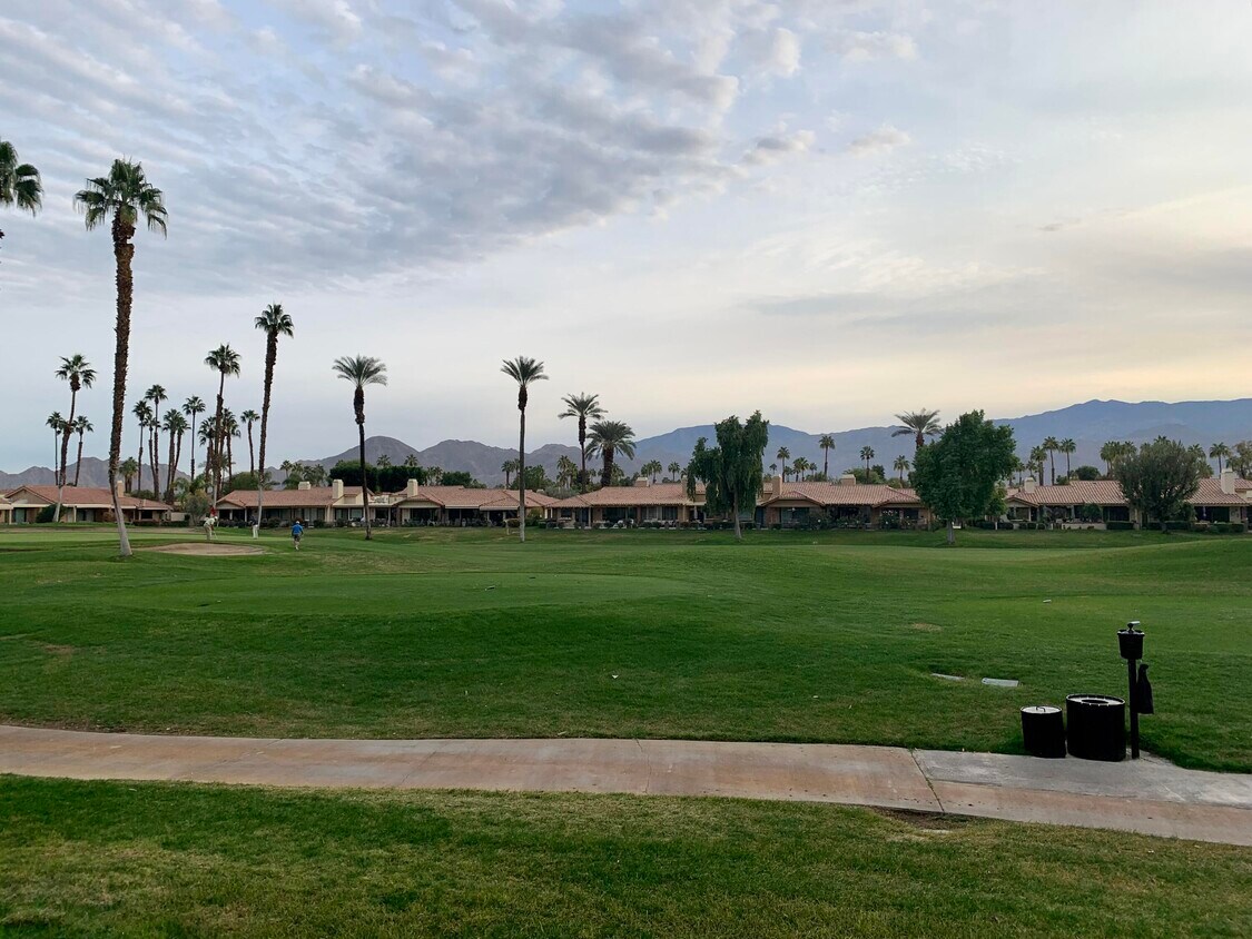 431 N Sierra Madre, Palm Desert, CA 92260 Condo for Rent in Palm Desert, CA