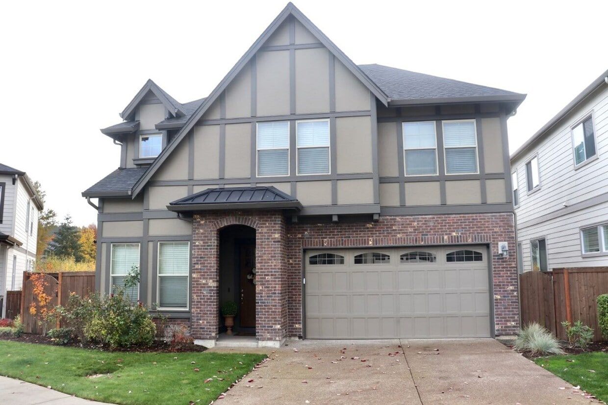Building Photo - Beautiful 4 BD* + Office/Den*, 2.5 BA* Sin...