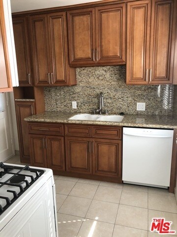 Building Photo - 1246 Smithwood Dr