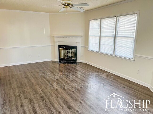 Foto del edificio - 1111-11F6 Grovemont Dr