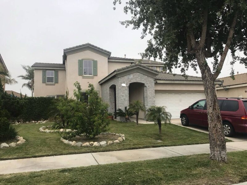 Foto principal - 15111 Hemlock Ave