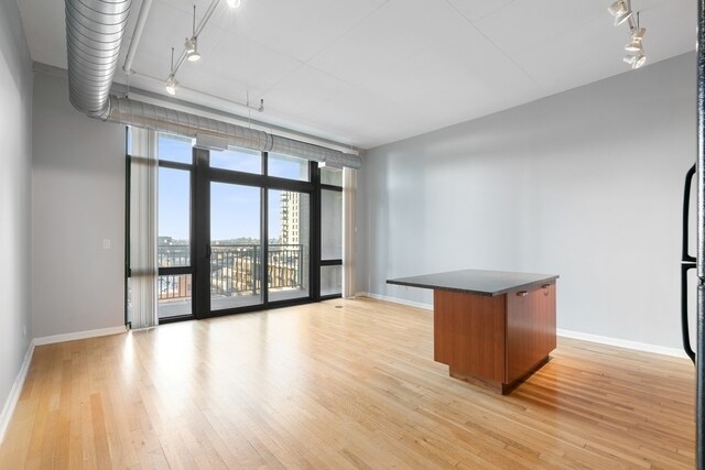 Foto principal - 212 E Cullerton St