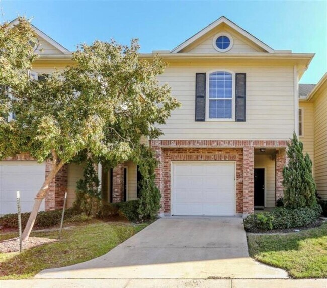Building Photo - 815 Sterling Creek Cir