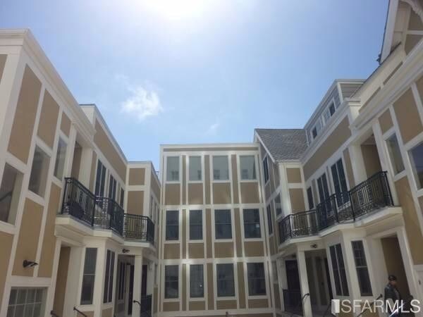 Foto del edificio - 1119 Green St