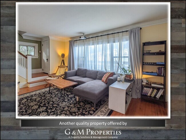 Foto del edificio - Great 3-Bedroom Home Rental - College Town...