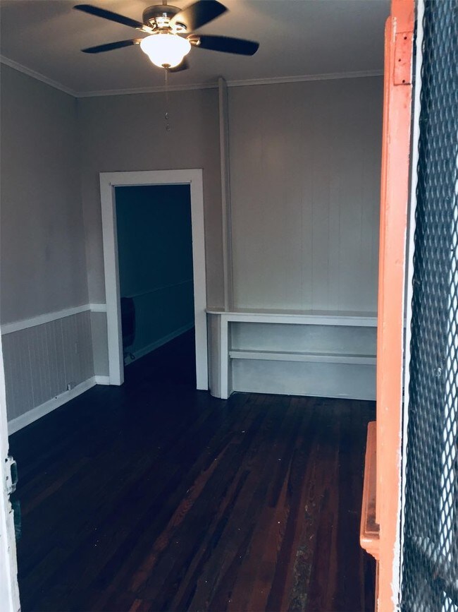 Building Photo - 8527 Spruce Street
