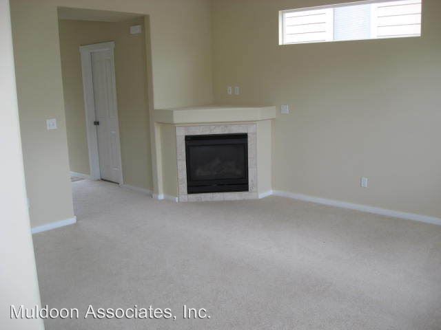 Building Photo - 5167 Dovetail Ln