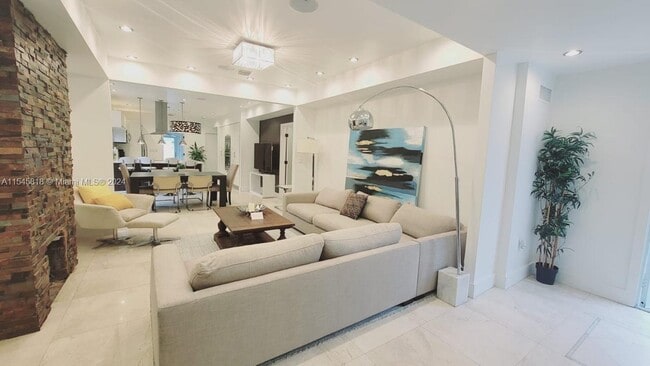 Photo - 1723 Jefferson St House