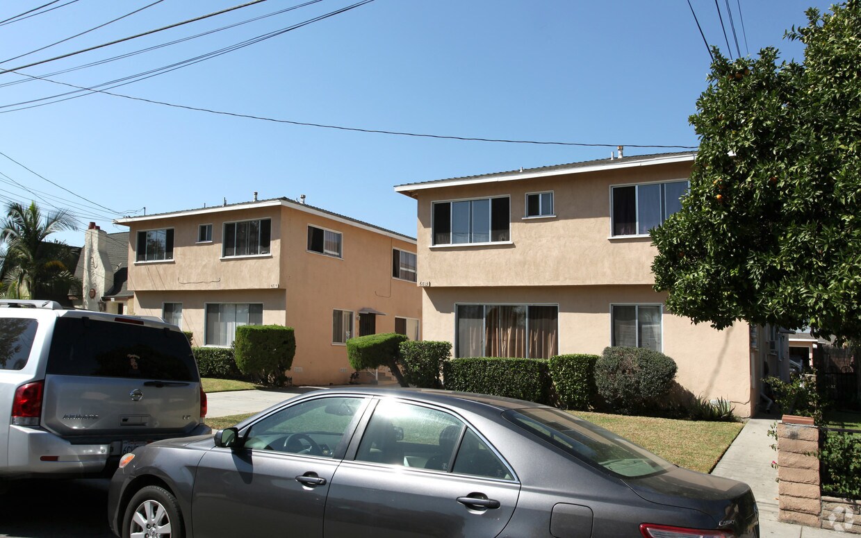 Foto principal - 6813-6817 San Luis Ave