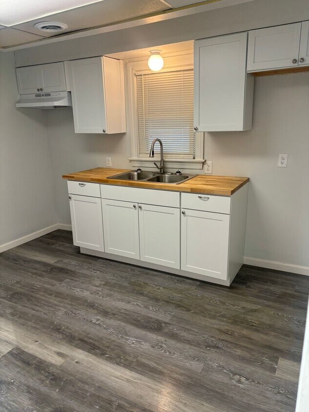 Foto principal - Newly remodeled home in Louisville KY
