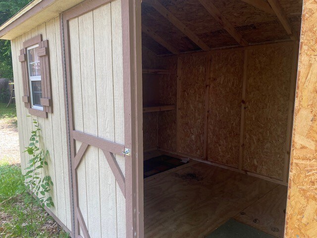 Foto del edificio - Remodeled 1 story with open floor plan