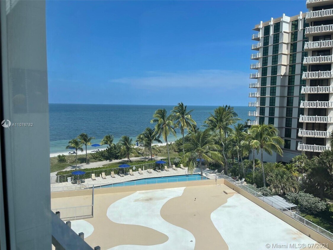 600 Grapetree Dr Unit 6CS, Key Biscayne, FL 33149 Condo for Rent in