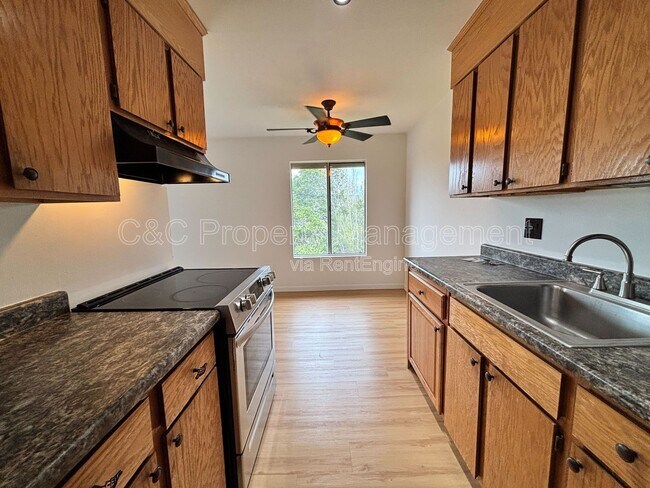 Foto del edificio - 5312 Ridgeview Cir