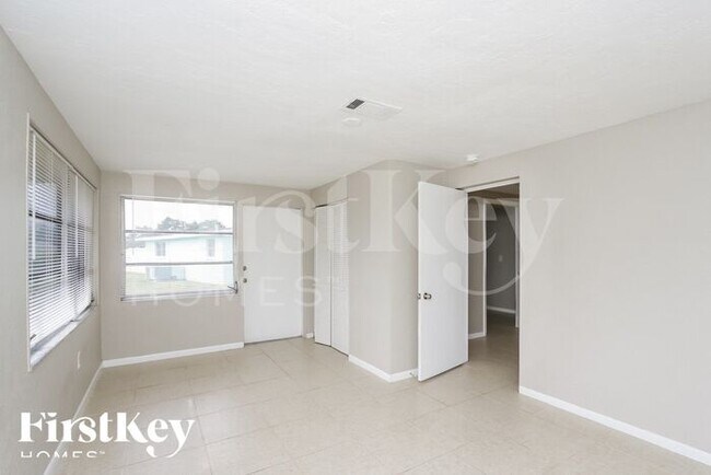Foto del edificio - 3562 Harbor Blvd