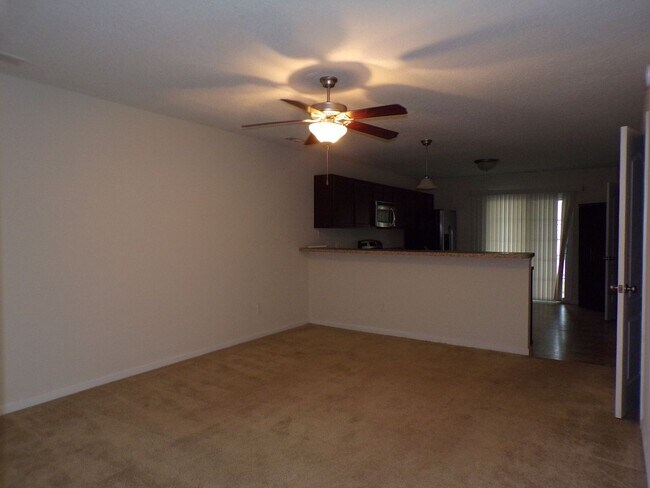 Foto del edificio - Two Bedroom Townhome located in the Burroughs in Carolina Plantations