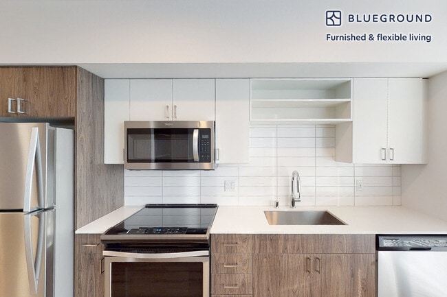 Foto del edificio - 109 S Division St