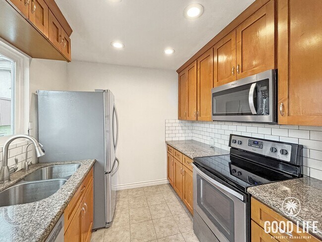 Building Photo - Charming 2BD/1.5BA Condo in Chula Vista W/ W/D, Mini-Split A/C, Patio, & Community Pool!