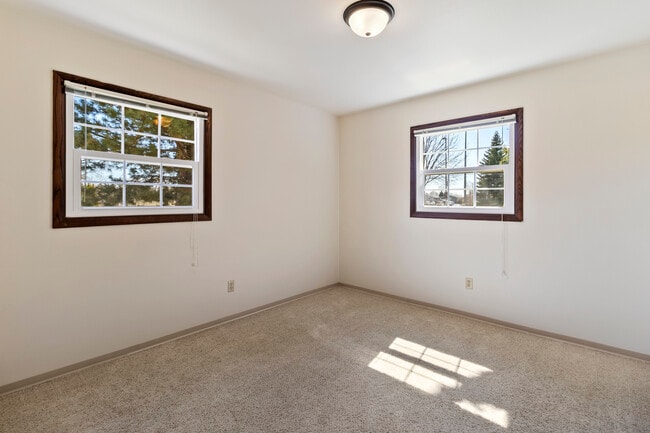 Building Photo - Tuckaway Heights Apartments