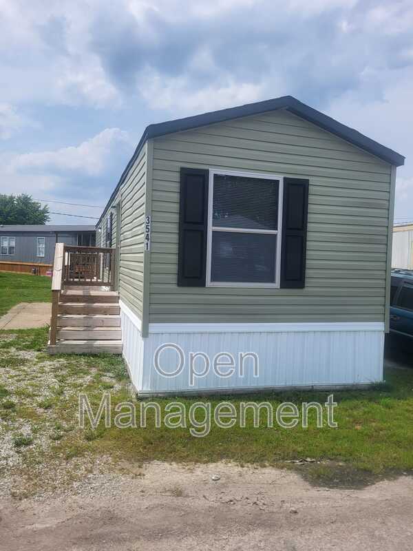 Building Photo - 3510 Bluegrass Park Dr