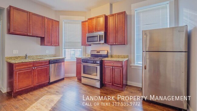 Foto del edificio - 2608 W Potomac Ave