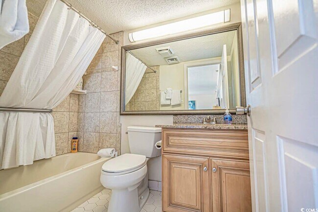 Foto del edificio - 5308 N Ocean Blvd