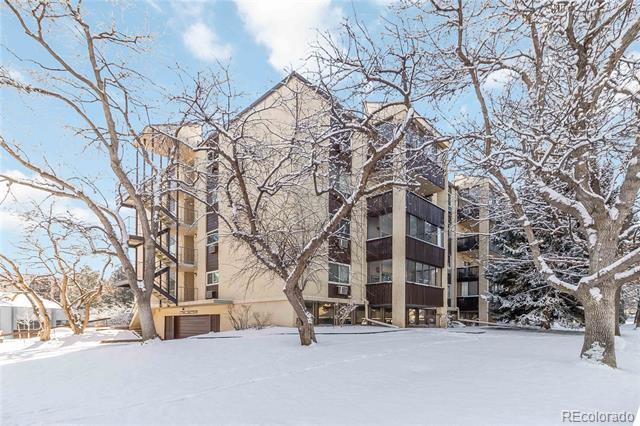 Building Photo - 6980 E Girard Ave