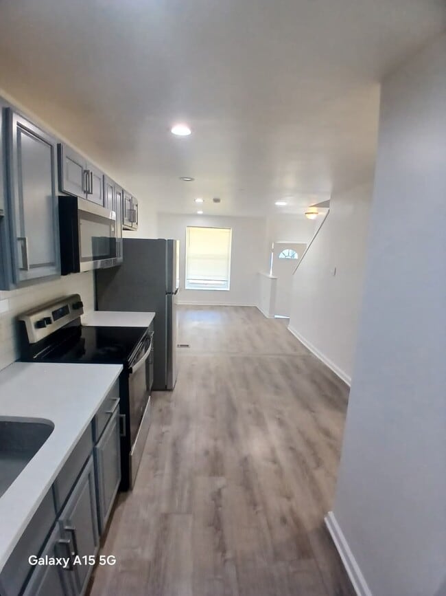 Photo - 69 Slocum St (Philadelphia, PA) Townhome