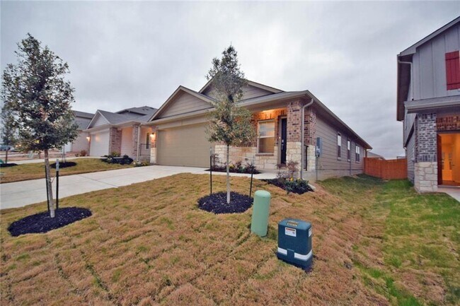 Foto del edificio - 14912 Tuff Rd