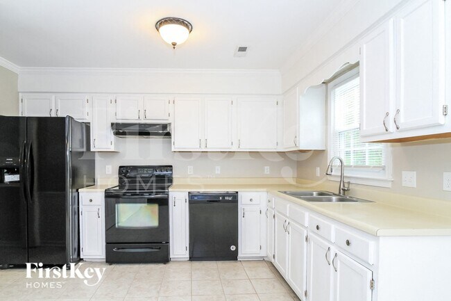 Foto del edificio - 521 Covington Ridge Rd