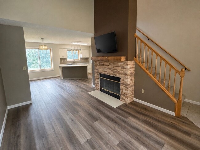 Building Photo - 9339 Turnberry Alcove