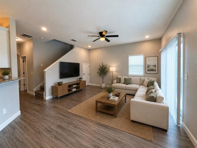 Building Photo - 2602 Tanoak Ter