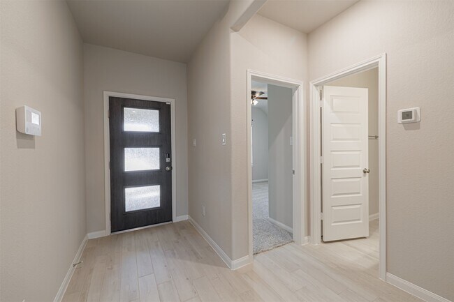 Foto del edificio - 1130 Muscadine Hollow Ln