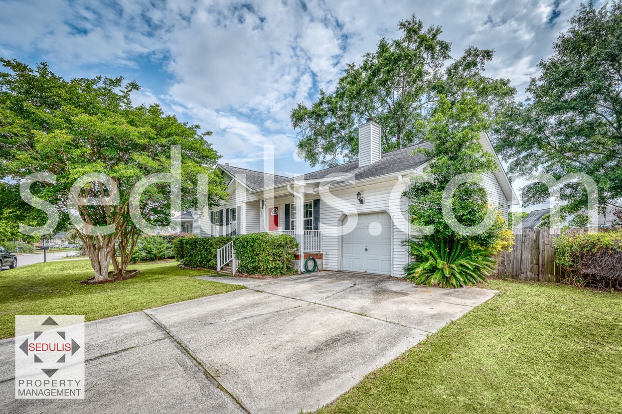 Foto principal - 6634 Bent Creek Dr