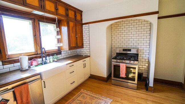Building Photo - 2939 N 73rd St