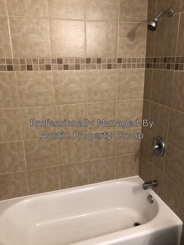 Foto del edificio - 29 Aldeberan Dr