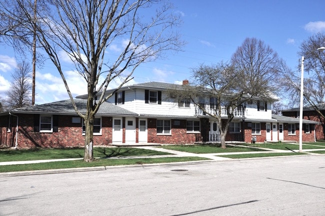 Building Photo - 523 Spinnaker Ln