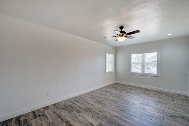 Foto del edificio - READY TO VIEW NOW! Beautiful Remodeled Home in the Coronado District Area