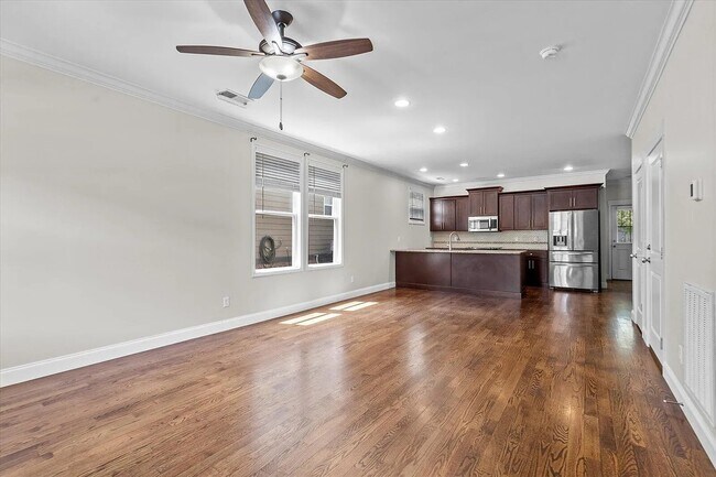Foto del edificio - 8574 Daju Ct