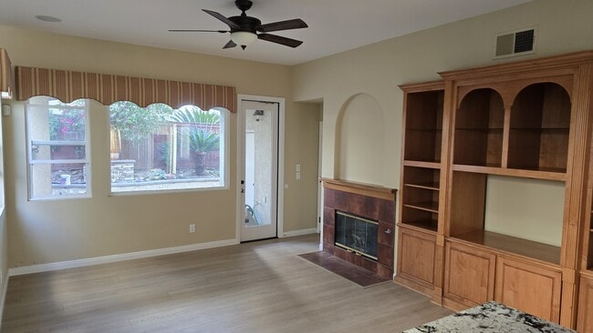 Building Photo - 13937 Kerry Ln