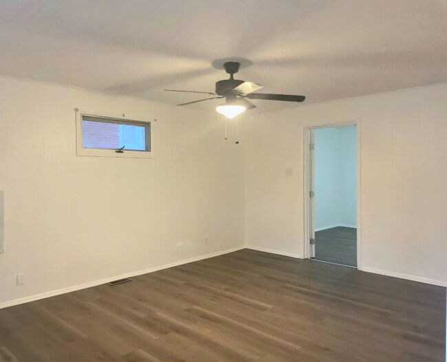 Foto del edificio - 2902-2904 W Main St