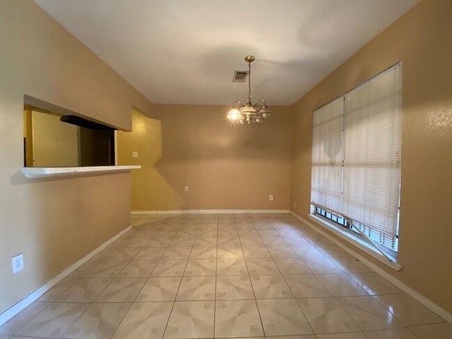 Foto del edificio - 4 Bed Home for Rent