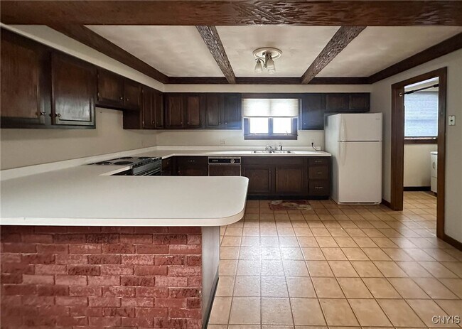 Foto del edificio - 821 Floyd Ave