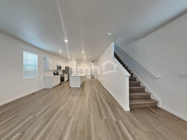 Building Photo - 26151 E Calhoun Pl